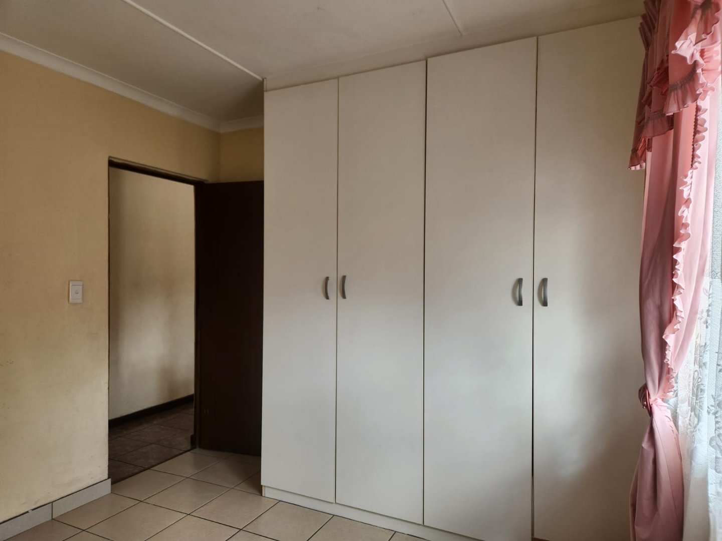 3 Bedroom Property for Sale in Levallia Western Cape